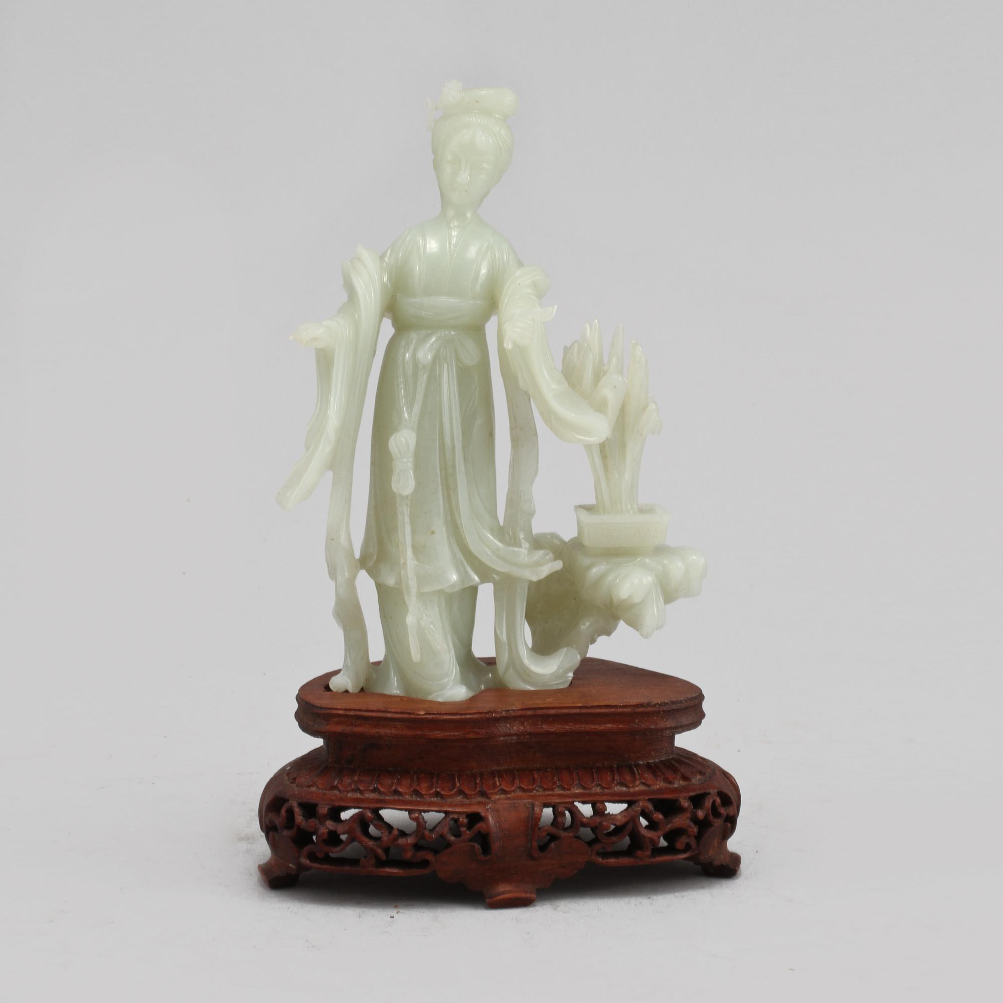 FIGURIN, nefrit, Kina, 1900-tal.