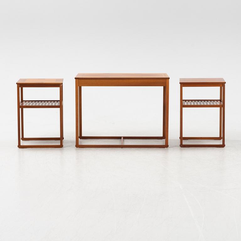 A 'Släden' nesting table by Carl Malmsten, Åfors möbelfabrik.