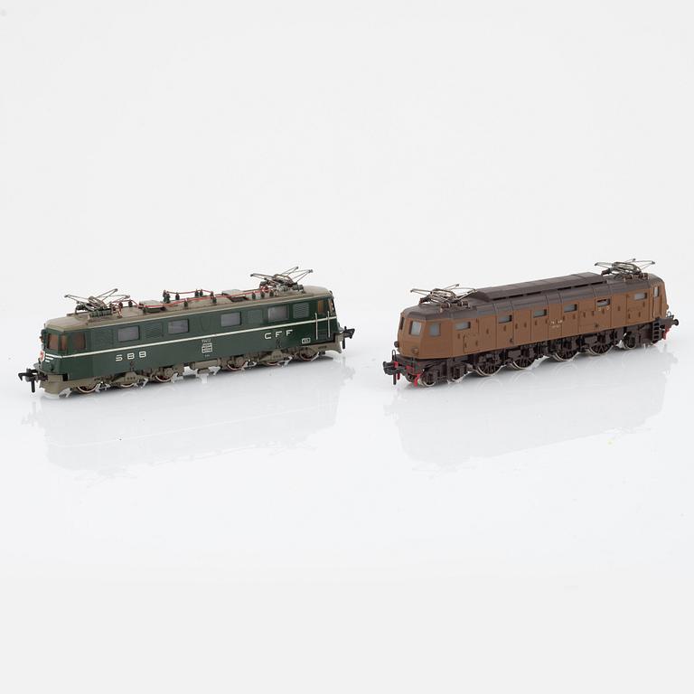 Fleischmann,two scale model locomotives, gauge H0.