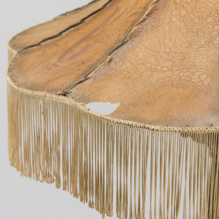 Lattiavalaisin, malli 811, Taidetakomo Hakkarainen, 1930-luku.