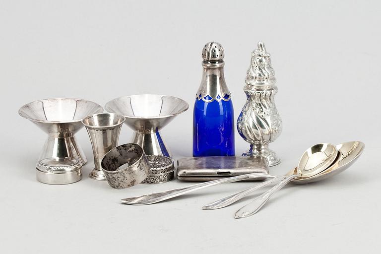 PARTI SILVER, 11 delar, bl a GAB 1909. Tot vikt (exkl ljusstakar m fylld fot) ca 304g.