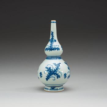 VATTENDROPPARE, kompaniporslin. Qing dynastin, Qianlong (1736-95).