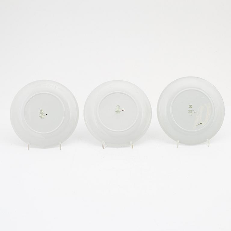 Stig Lindberg, a 'Löja' creamware 20 part service, Gustavsberg, Sweden 1948-62.