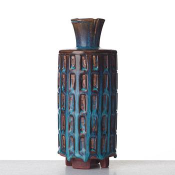 Wilhelm Kåge, a "Farsta" stoneware vase, Gustavsberg studio, Sweden 1952.