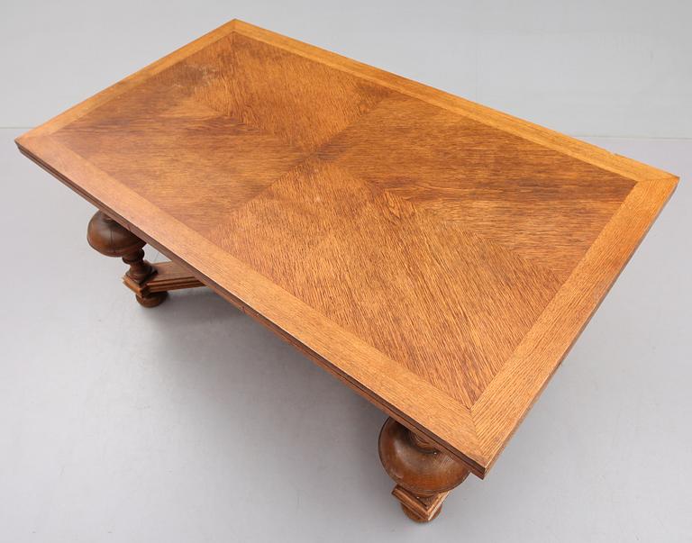 MATBORD, barockstil, omkring år 1900.