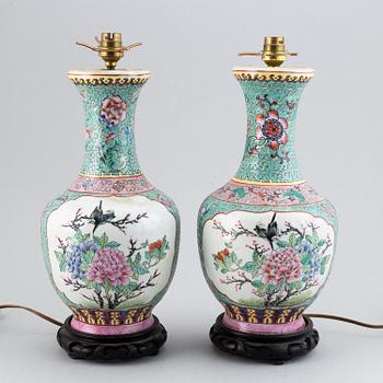 A pair of Chinese porcelain table lamps, second half of the 20th-century.