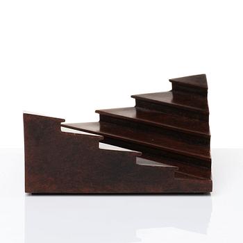 Carl Magnus, Stairs.