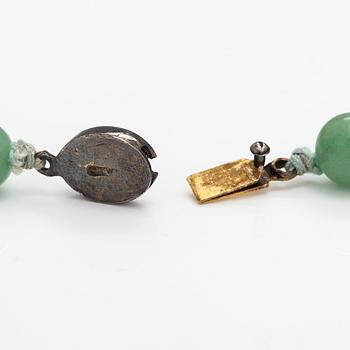 Helminauha, aventuriinikvartsi, hopeaa.