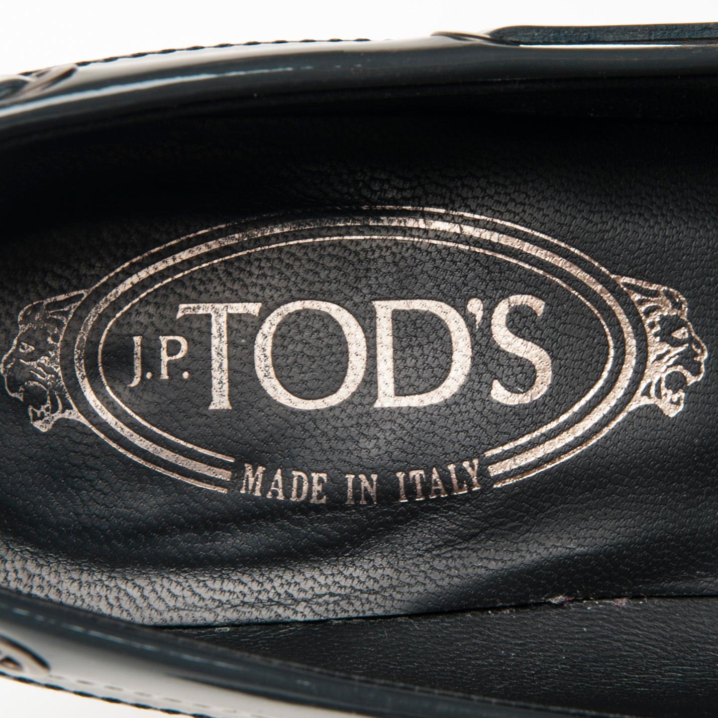 SKOR, Tod's.