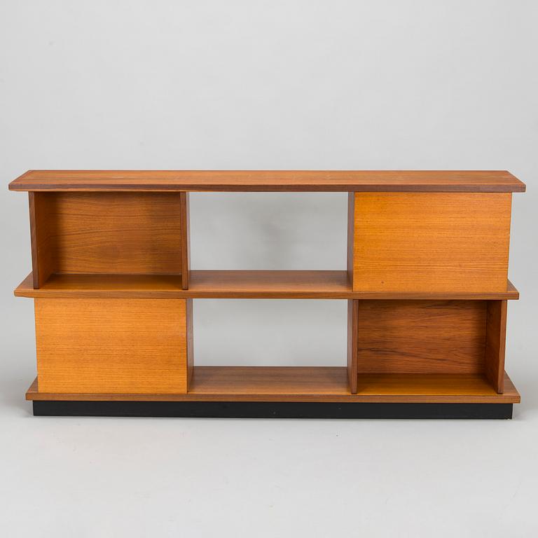 Ilmari Tapiovaara, a mid-20th century 'Pala' bookshelf for Asko Finland.