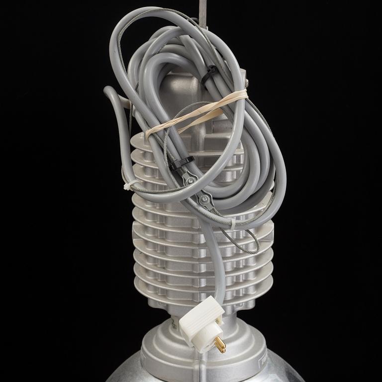 A pair of 20th century industrial ceiling lamp marked Zumtobel Staff.