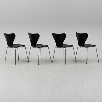 ARNE JACOBSEN, four 'Series 7' chairs from Fritz Hansen, Denmark, 2016.