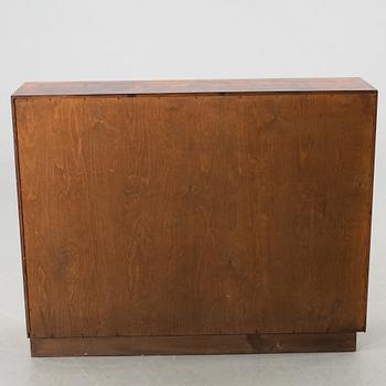 A 20Th CENTURY BOOKCASE.