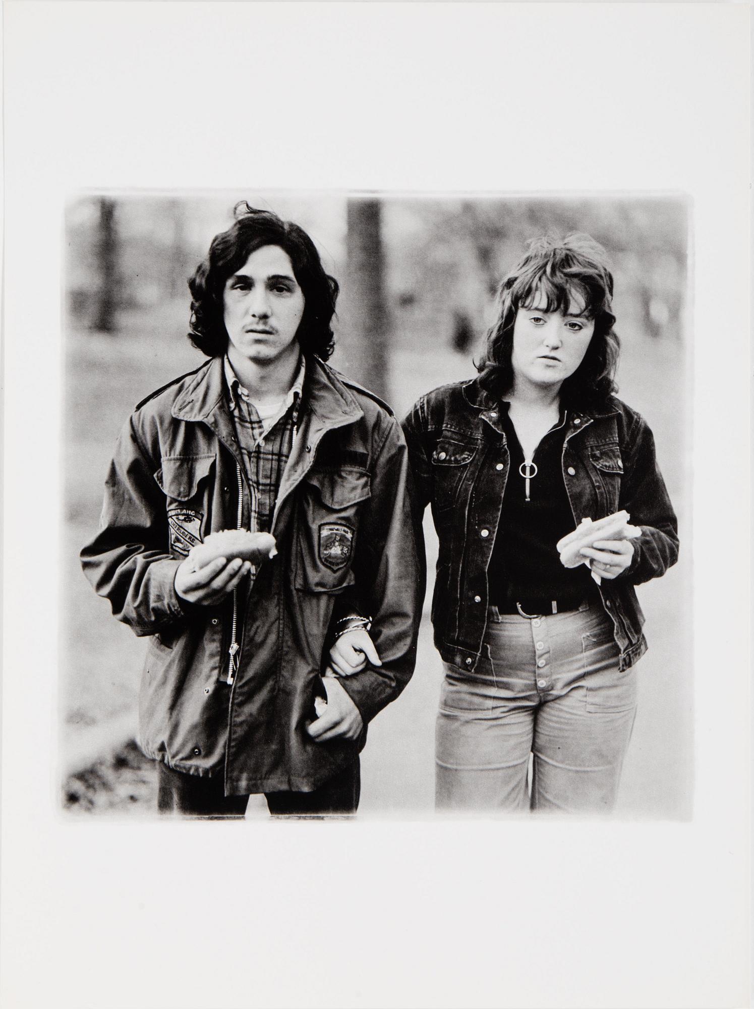 DIANE ARBUS, Portfolio with 12 heliogravures published by Electa in 1979. Numbered 26/1000.