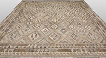 A Kilim carpet, approx. 375 x 283 cm.