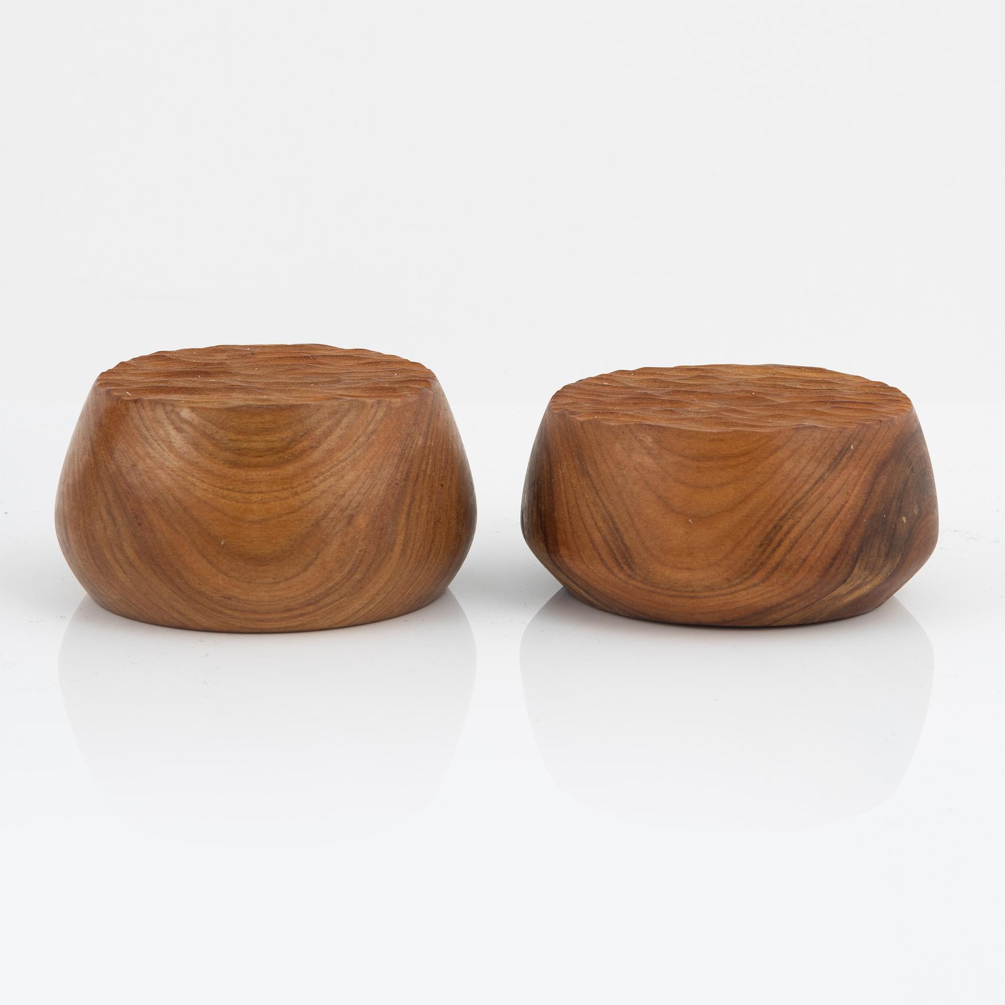 Magnus Ek, serveringsplatåer, 8 st, för Oaxen Krog, 2019.