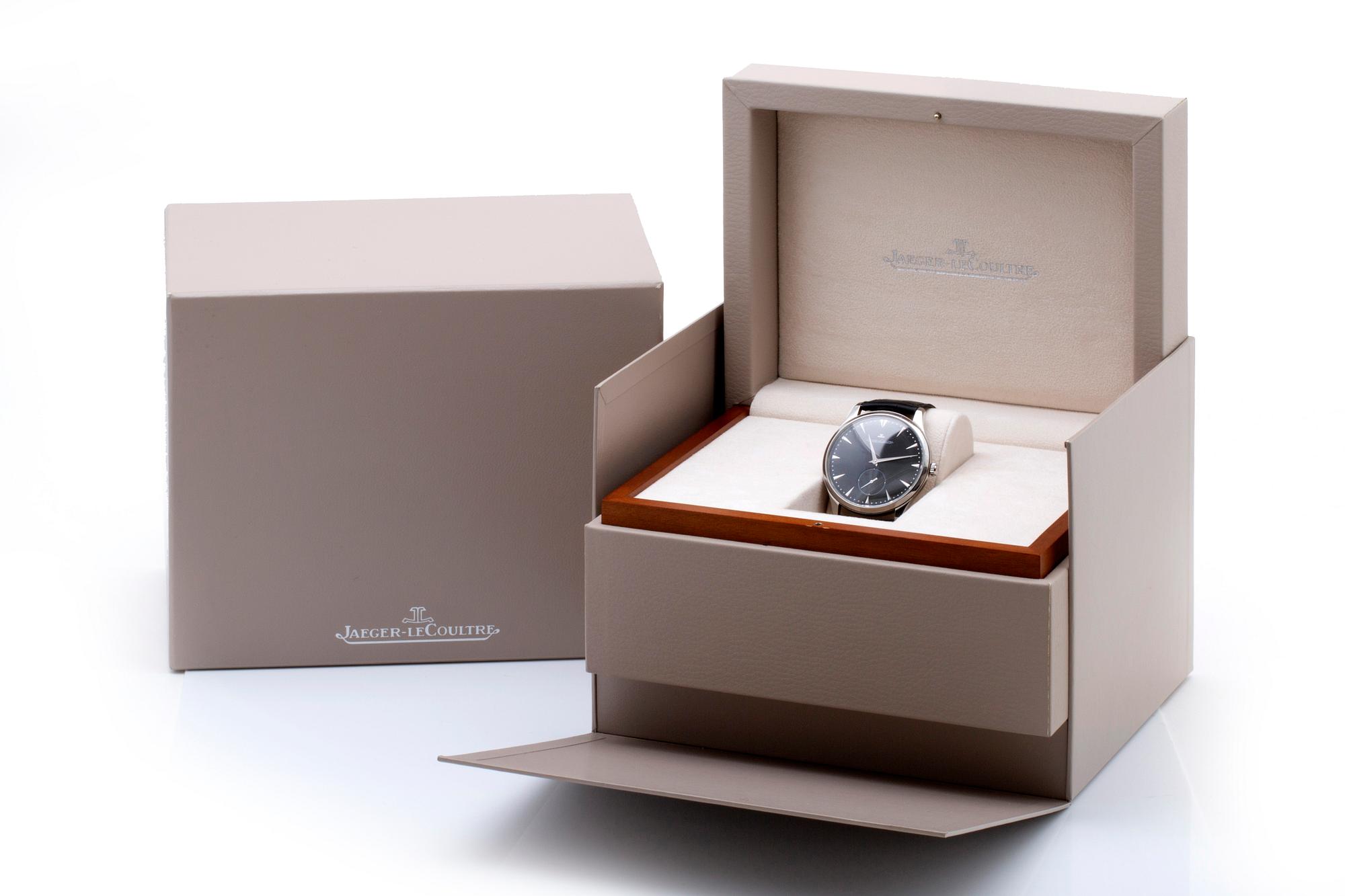 Jaeger LeCoultre Master Grande Ultra Thin, wristwatch 40 mm.