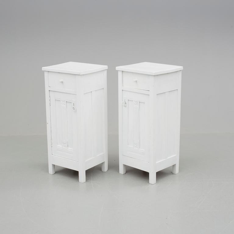 SÄNGBORD, ett par, 1900-tal.