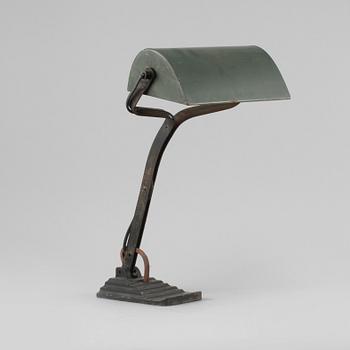 SKRIVBORDSLAMPA, 1900-talets första hälft.