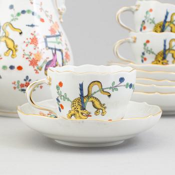 A 16 piece coffee service by Meissen, late 20th century.