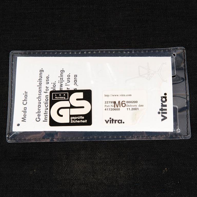 ALBERTO MEDA, Meda Conference Chair for Vitra. Model designed in 1998.