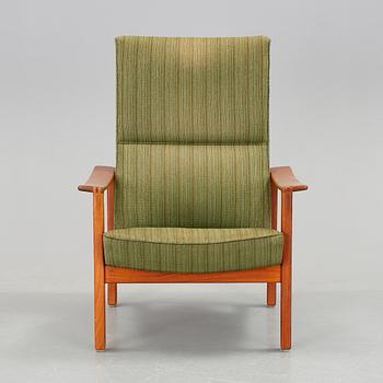FÅTÖLJ, teak och tyg, 1960-tal.