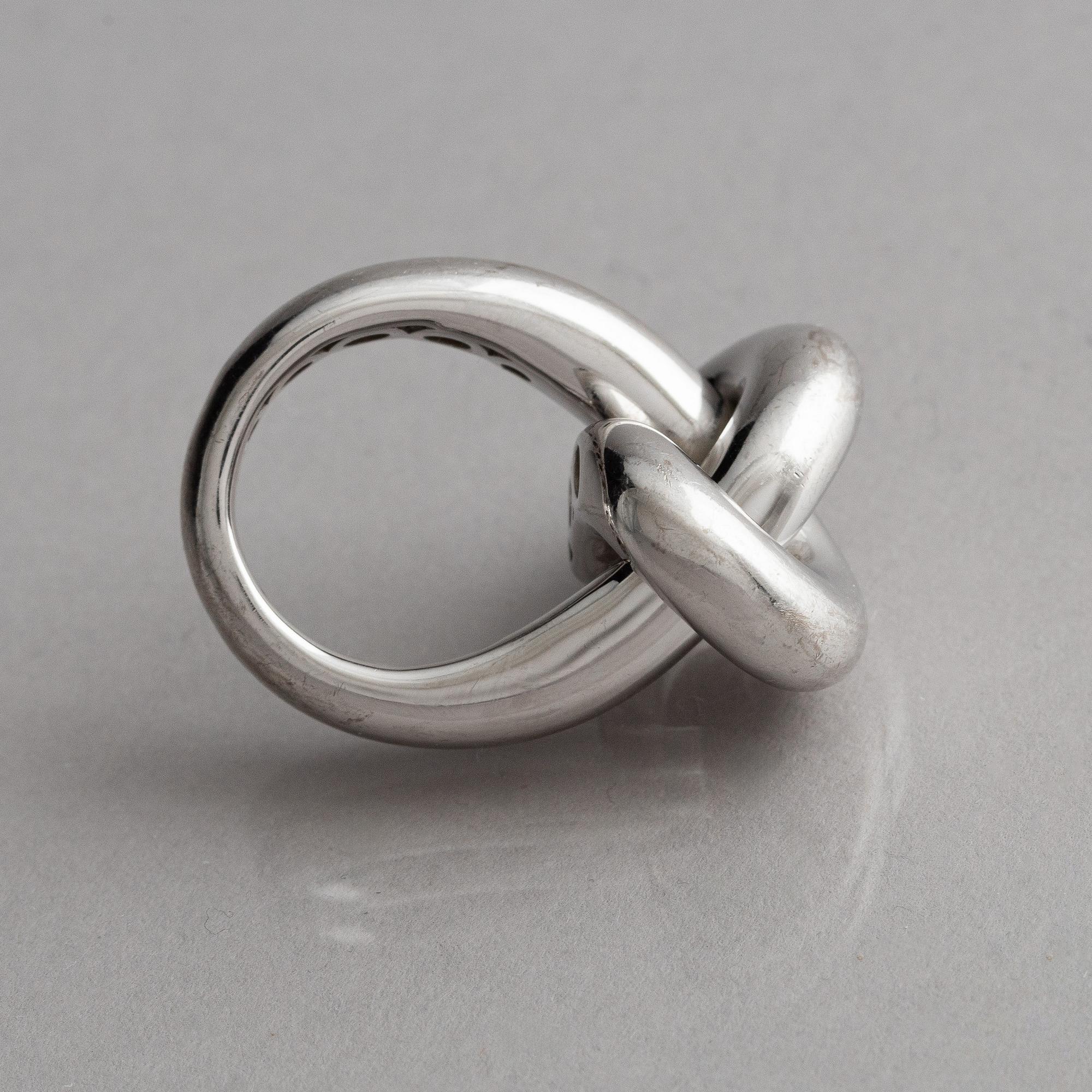 Engelbert ring "Absolutely fat knot" 18K vitguld.