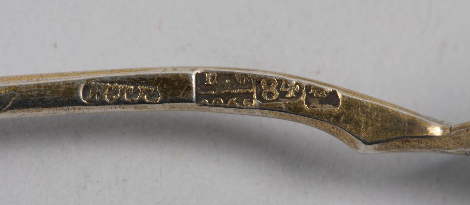 CIGARETETUI, SAMT TESKEDAR, 4st , silver, Ryssland.