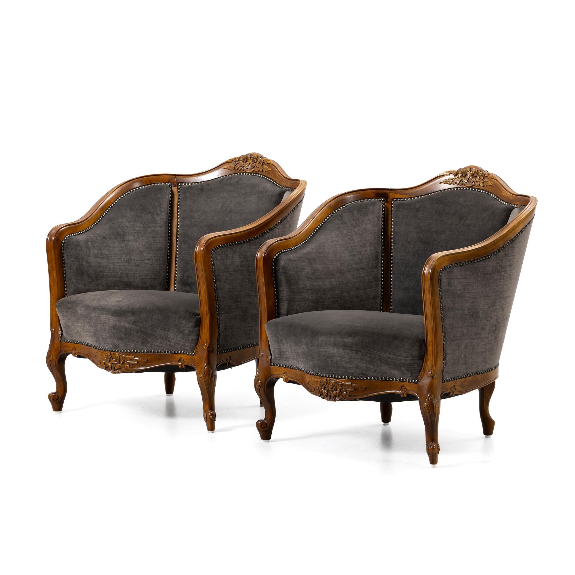 Armchairs, a pair, Rococo style, 20th century.
