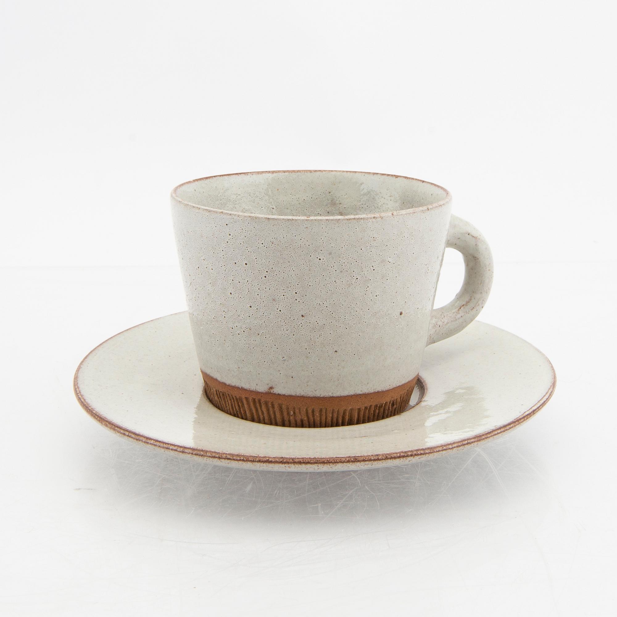 Signe Persson-Melin, a set of nine pcs of dinner service 1950s own production.