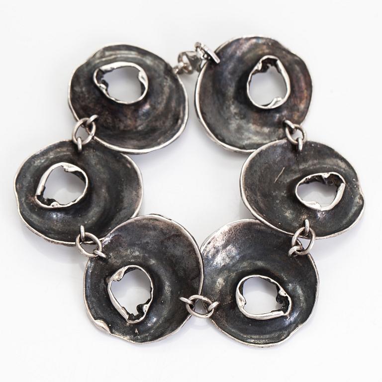 Helky Juvonen, armband och ring, silver, 1970-tal.