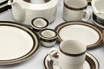 MAT- och KAFFESERVIS, stengods, 53 delar, "Karelia", Arabia, 1970-tal.