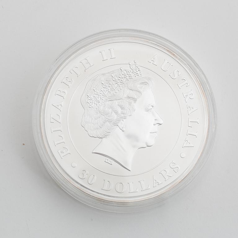 A silver coin, 30 dollars, Australia, 2011, silver 999, Weight 1 kg.
