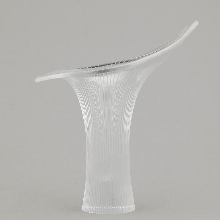 VAS, glas, "Kantarelli" Tapio Wirkkala, Iittala, omkring 1900-talets mitt.