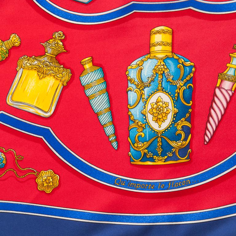 SCARF, "Qu'importe le flacon", Hermès.