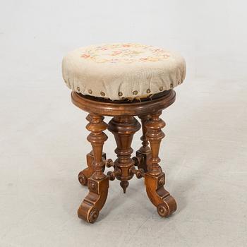 Dressing table with stool, late 19th century.