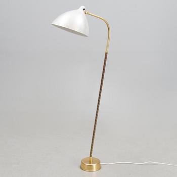 Lisa Johansson-Pape, GOLVLAMPA, model 2062, Stockmann Orno, 1900-talets mitt.
