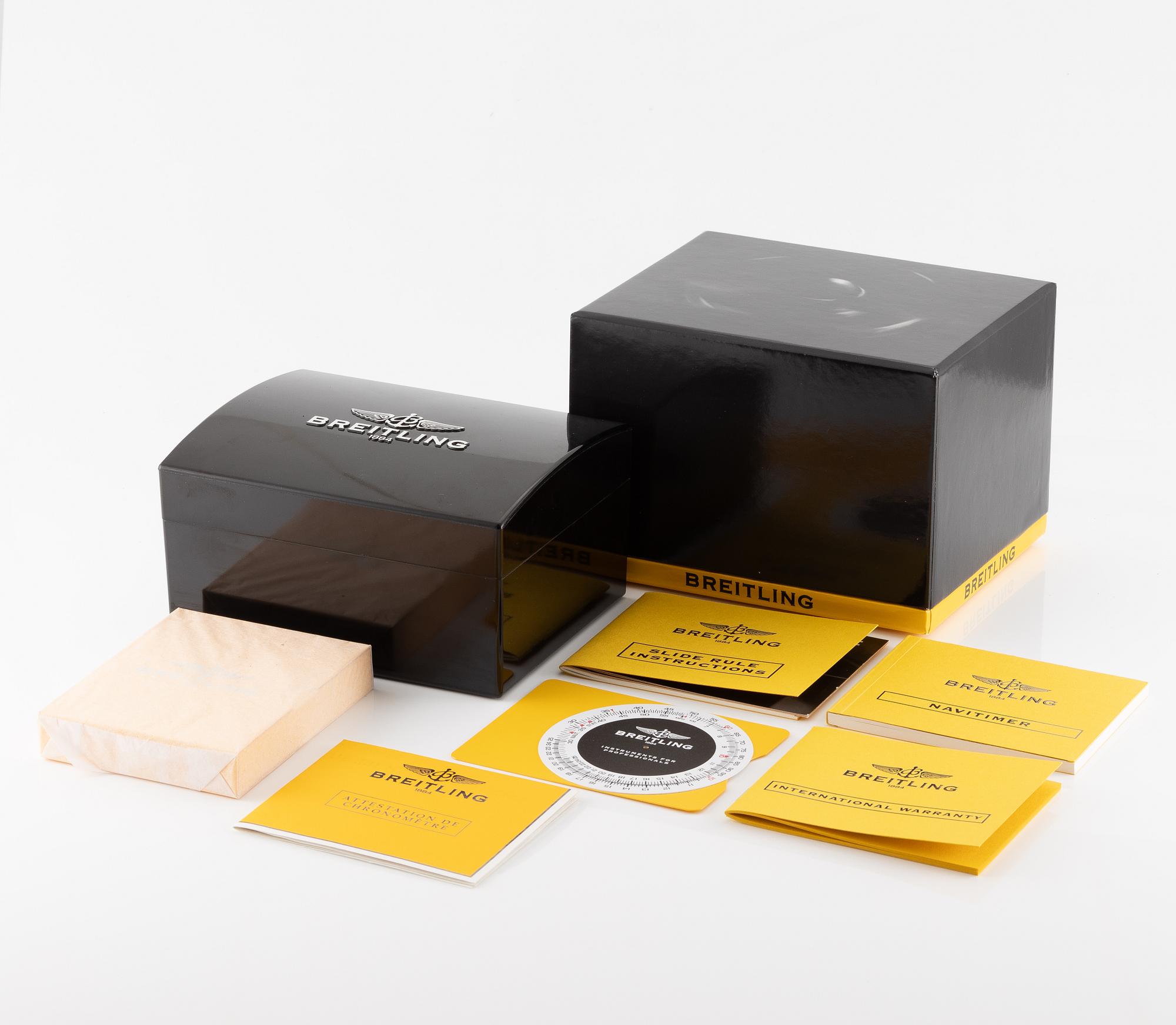 Breitling, Navitimer, Chronometer, chronograph, wristwatch, 41.8 mm.