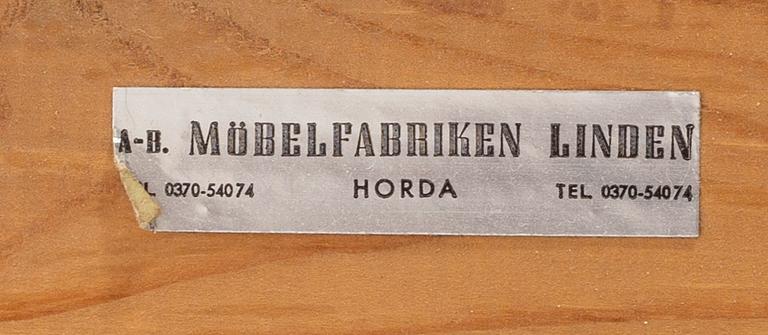 MATBORD SAMT FYRA STOLAR, Möbelfabriken Linden, Horda, 1960-tal.