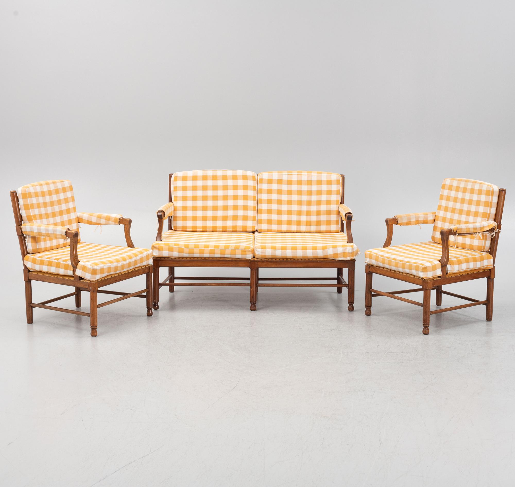 Soffa och karmstolar, ett par, Gripsholmsmodell, 1900-talets första hälft.