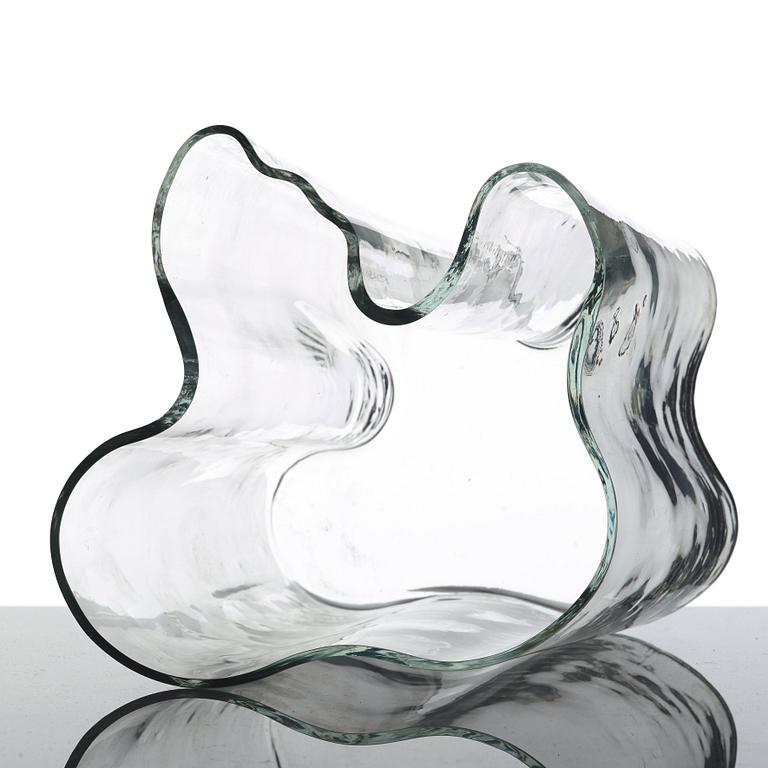 Alvar Aalto, a "model 3031" glass vase, Iittala, Finland probably 1950-60's.