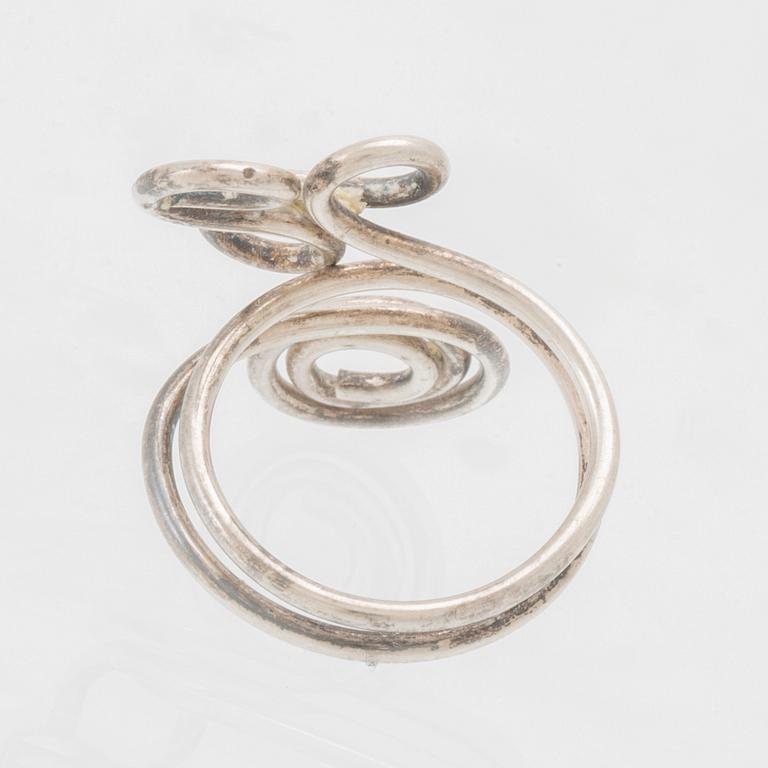 Berit Johansson, 3 silver rings.