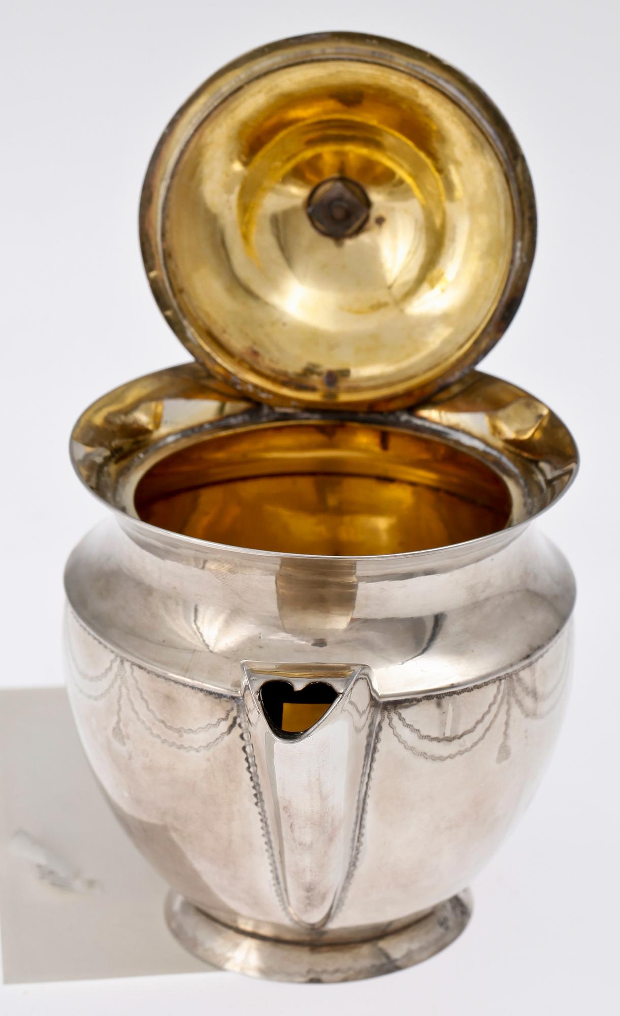 KANNA, silver, empire, Danmark 1800-talets första hälft. Vikt 360 gram.