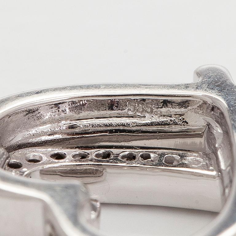 Hänge, 14K vitguld, briljantslipade diamanter.