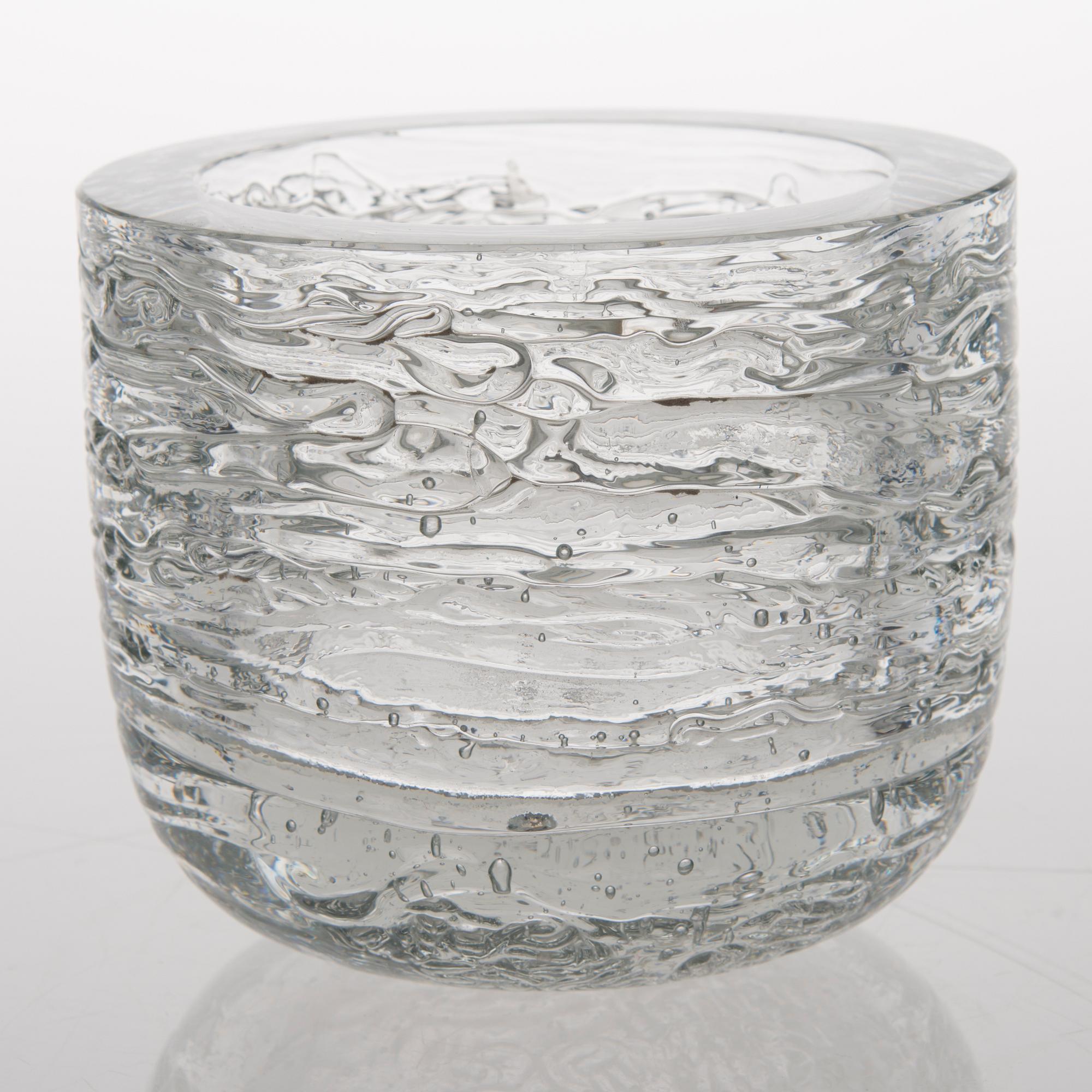 A glass vase of the 'Arkipelago' series for Iittala, signed Timo Sarpaneva - 3144. Iittala.