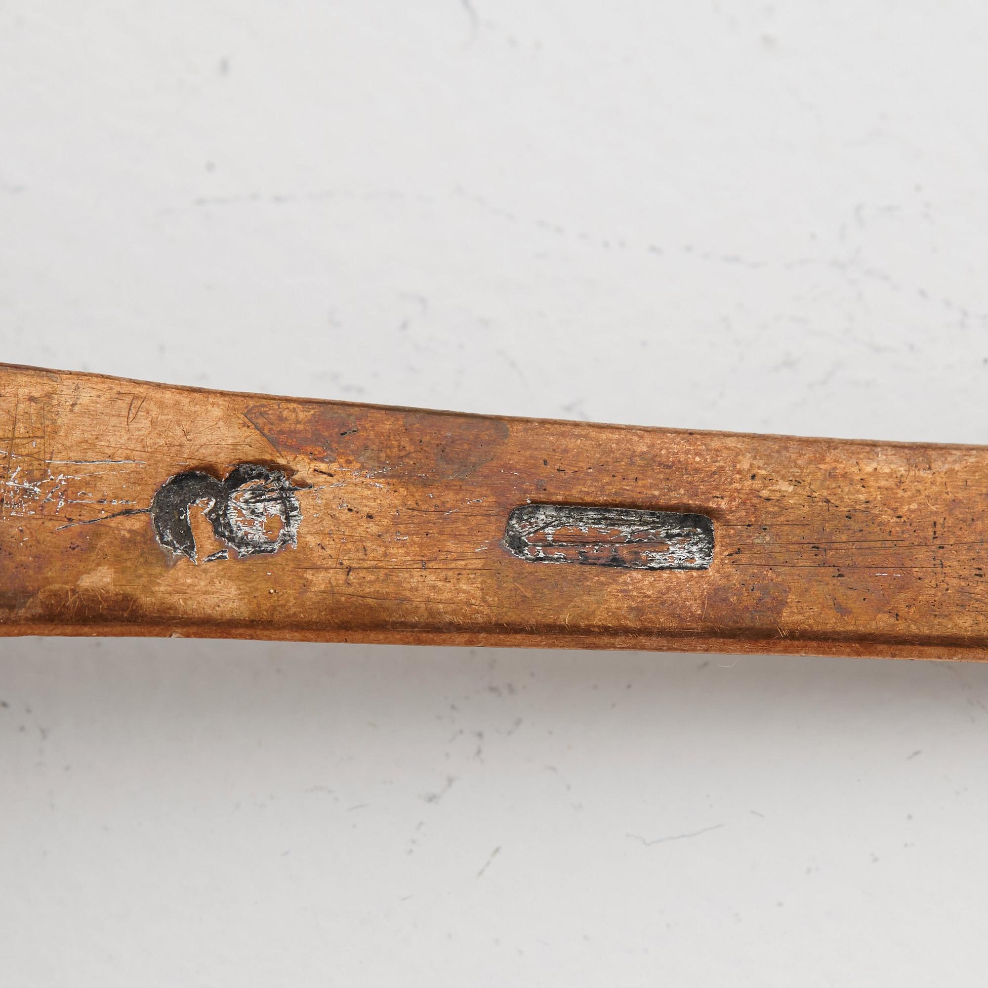 A serving spoon by Isak Gråsten (1770-1821), Wedevåg.
