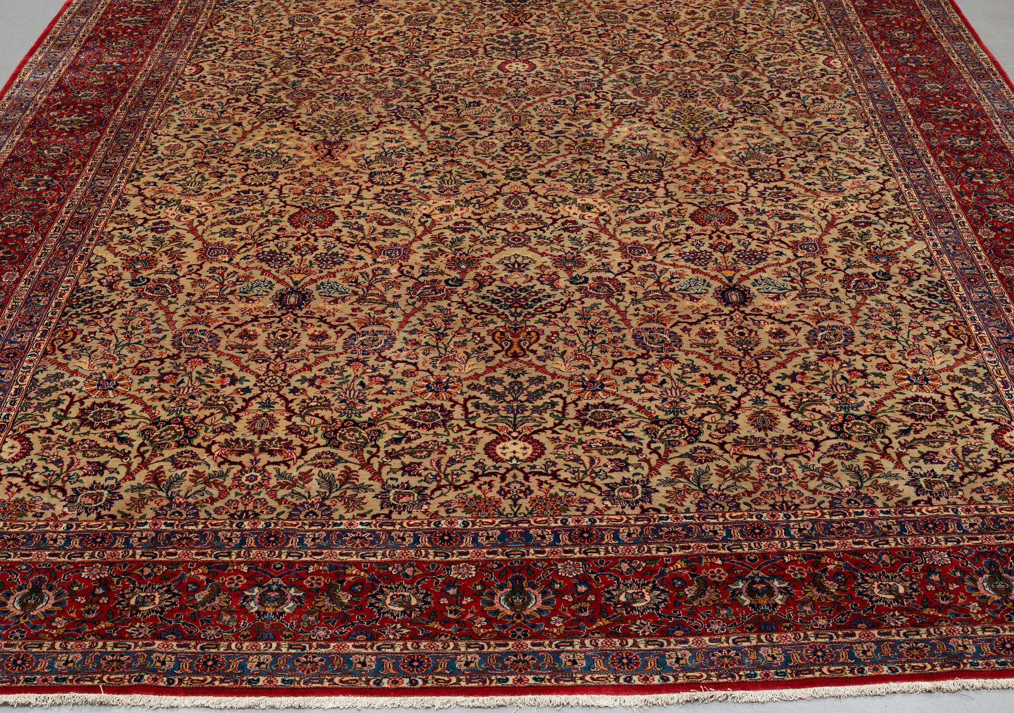 Matta, semiantik Keshan, ca 422 x 321 cm.