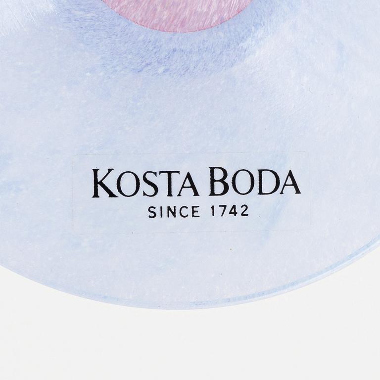 Ulrica Hydman-Vallien, eight glasses, 'Dear', Kosta Boda.