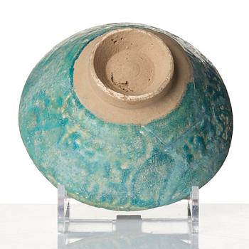 Bowl earthenware Keshan, Persia, 13th century.