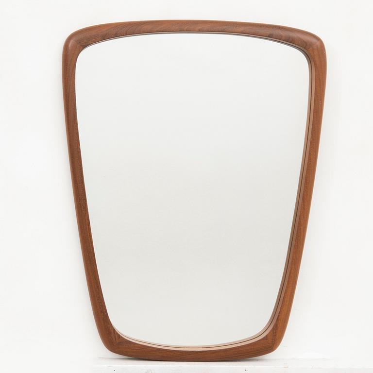 A 1940/50s walnut mirror.